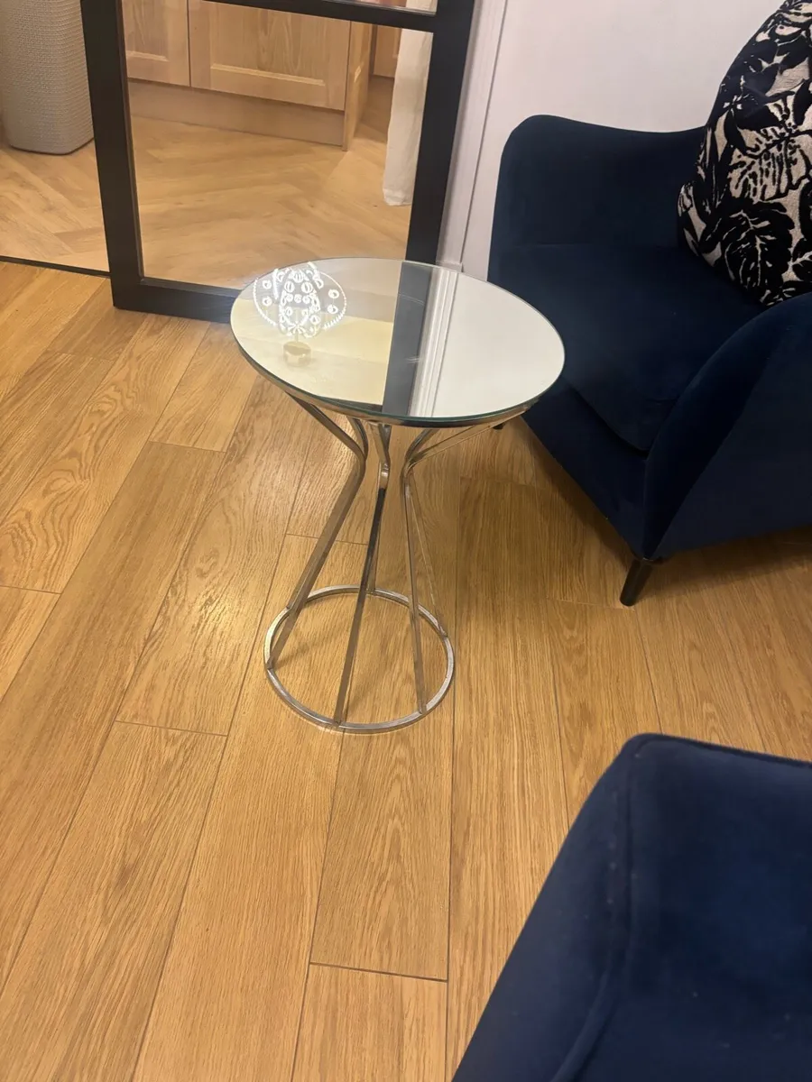Lamp table - Image 2