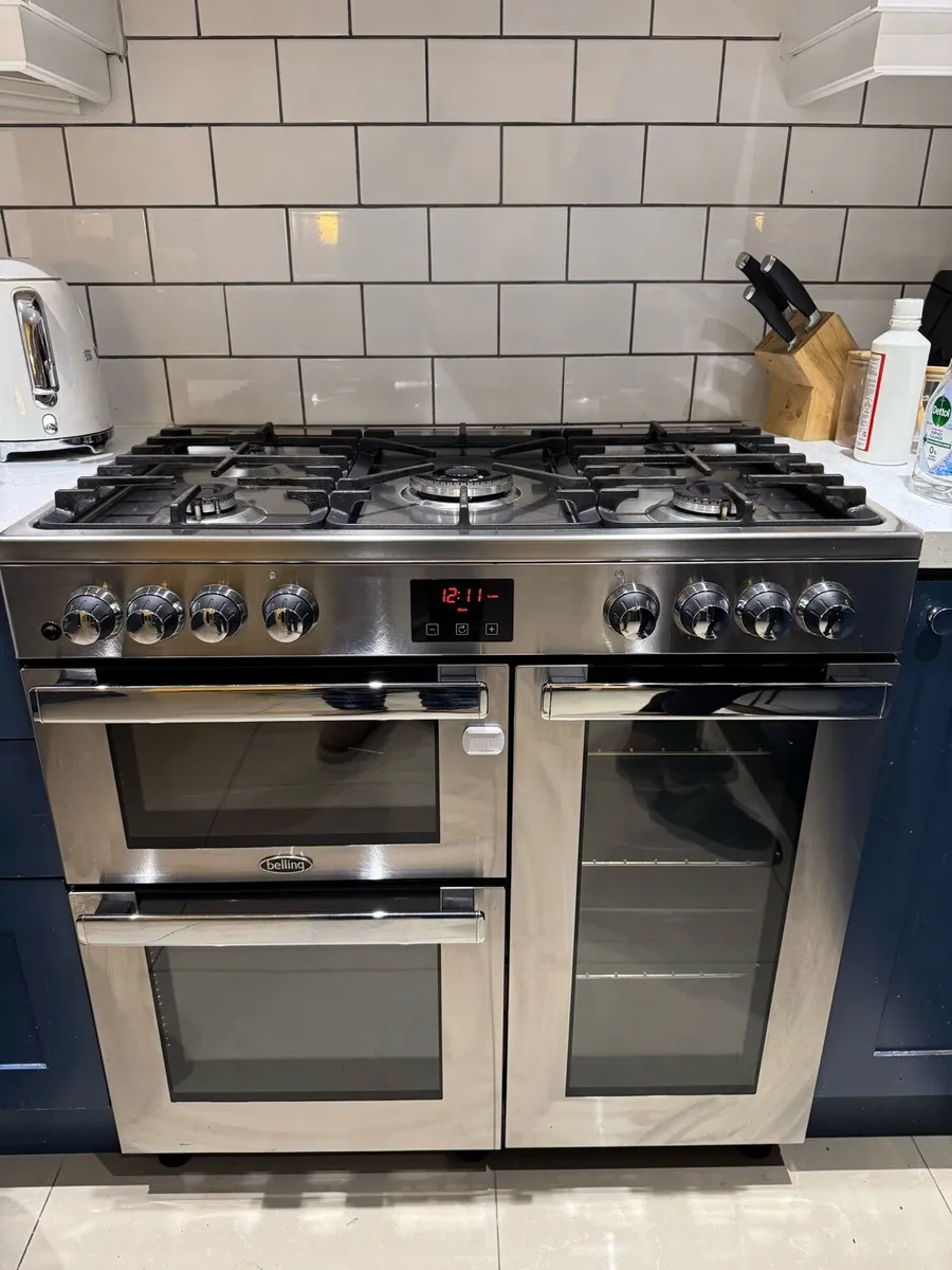 Belling Dual Fuel range cooker - Image 1