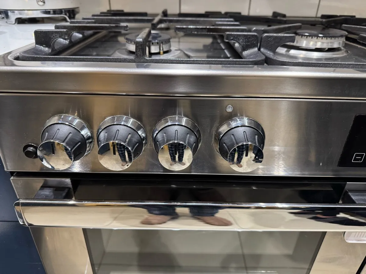 Belling Dual Fuel range cooker - Image 3