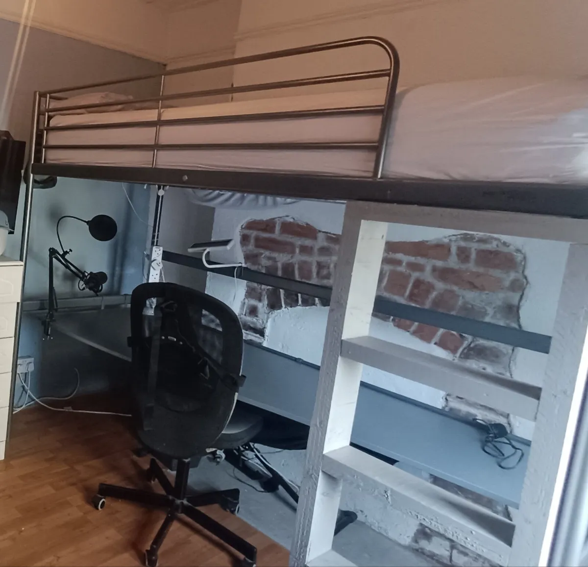 SVARTA loft bed IKEA with desk - Image 2