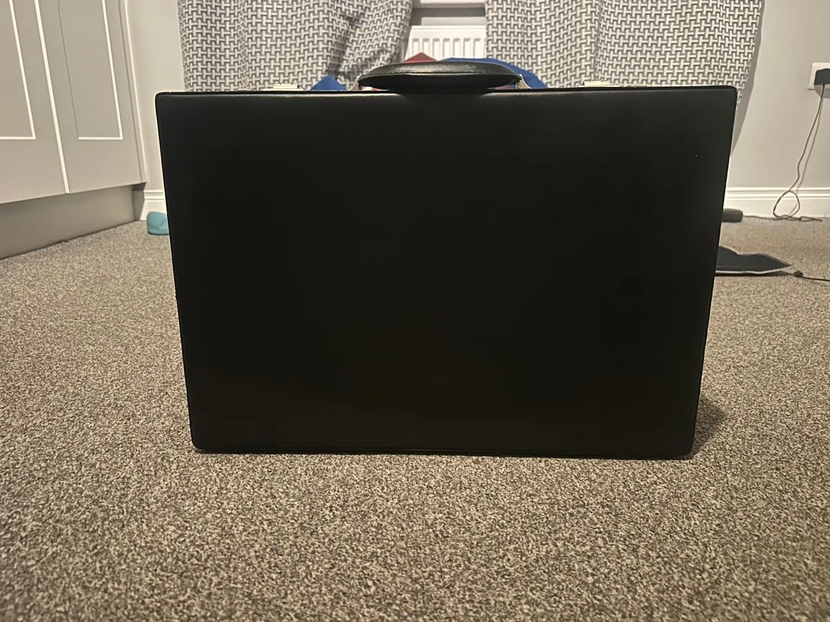 Monolith briefcase - Image 1