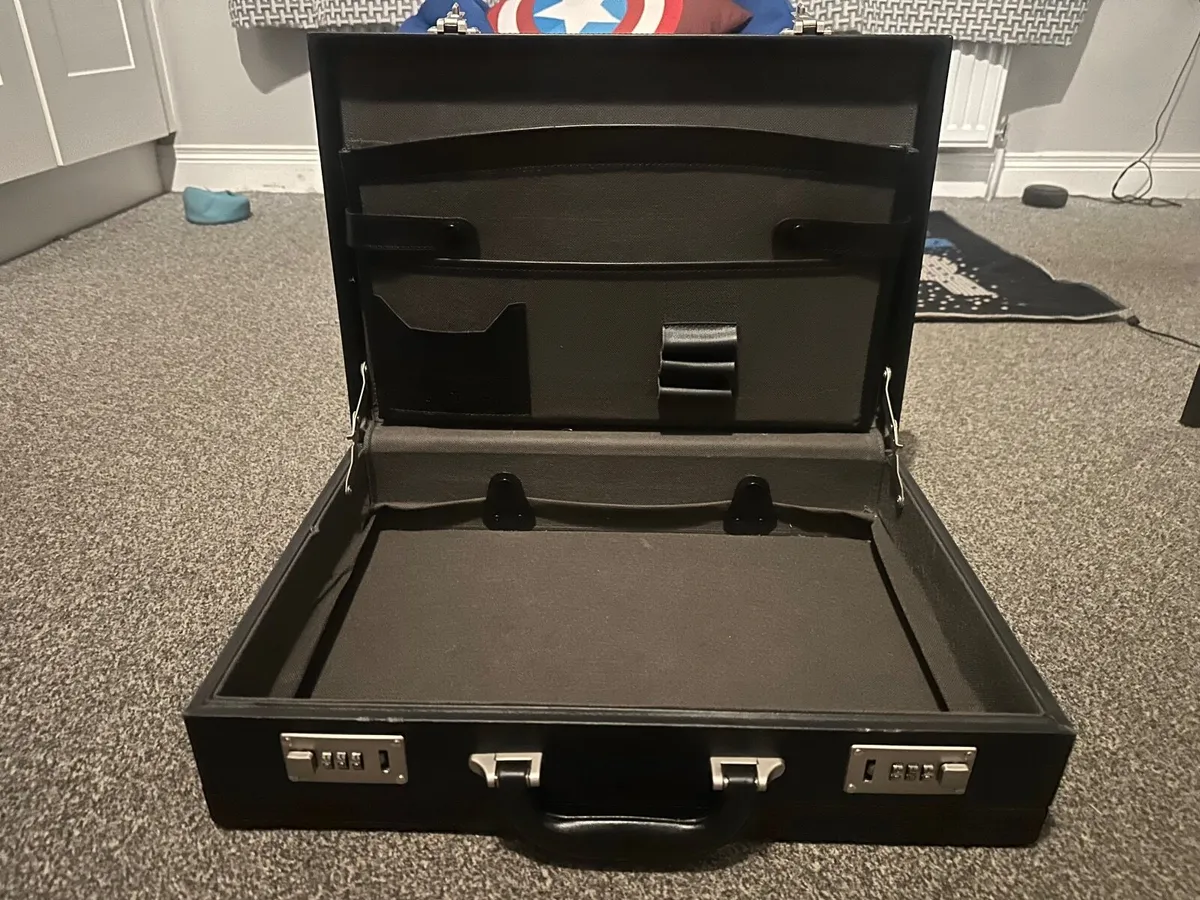 Monolith briefcase - Image 2