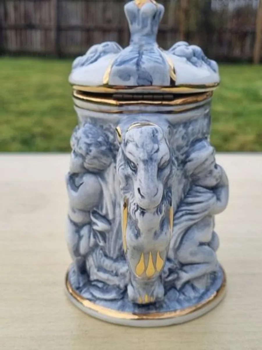 Ceramic beer mug from the Italian Capodimonte - Image 2