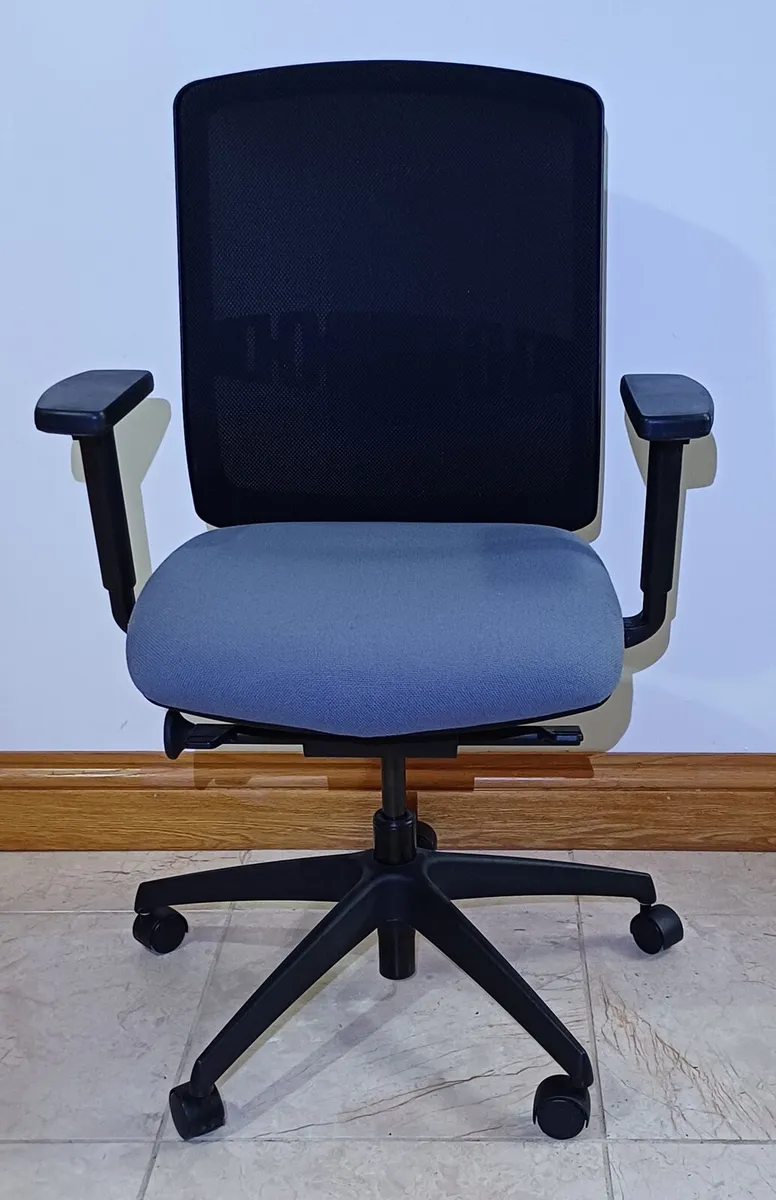Boss Design Vite Office Chairs - Image 1