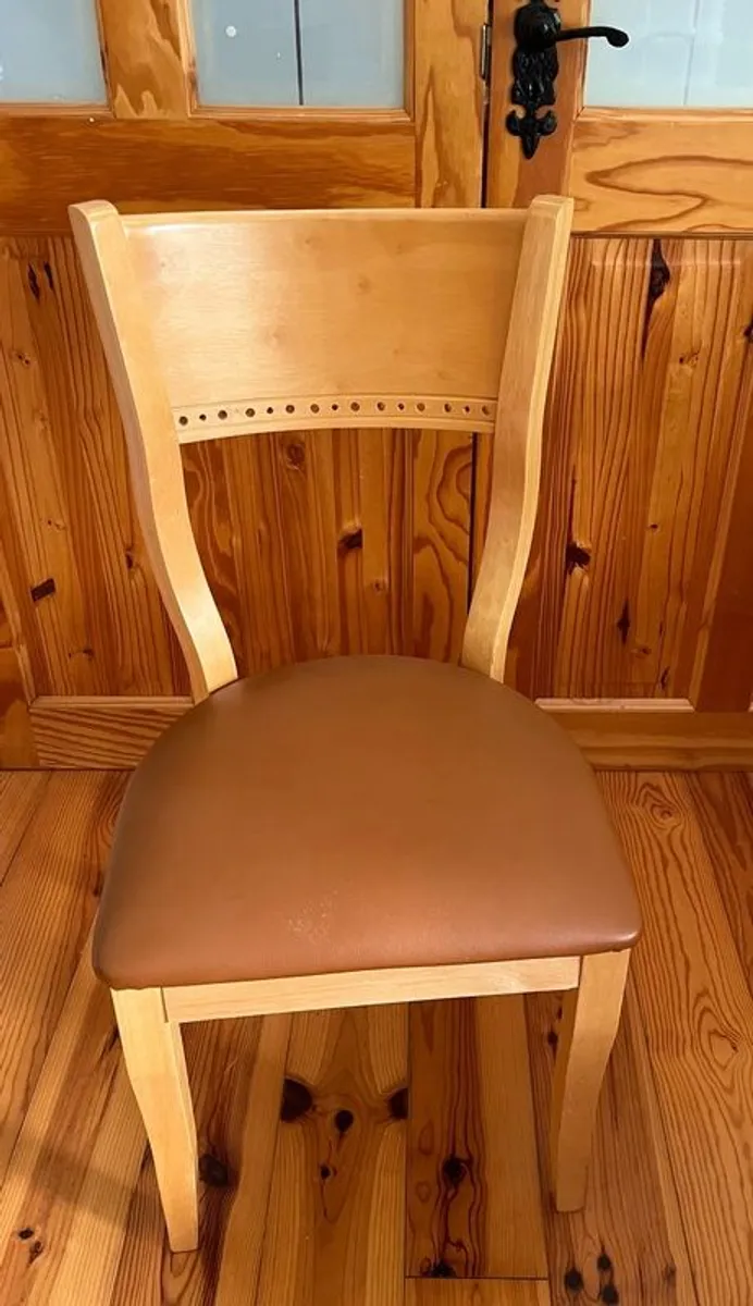 Pine table & two chairs - Image 4