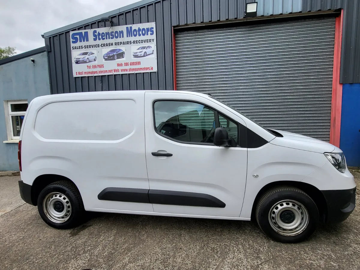 Opel Combo 2023 only 95k kiloms - Image 4