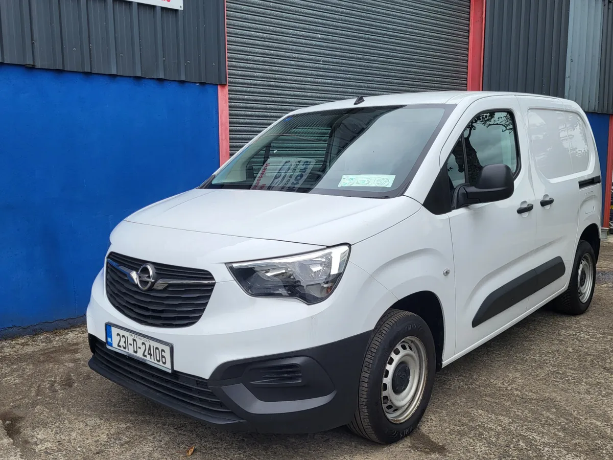 Opel Combo 2023 only 95k kiloms - Image 1