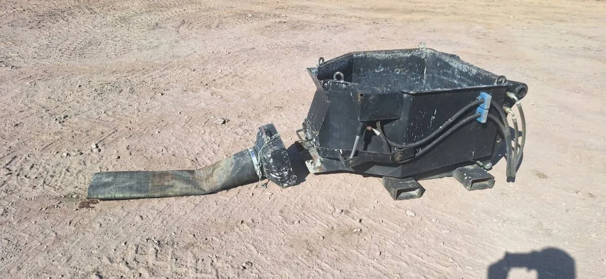 Manitou Concrete Skip - Image 4