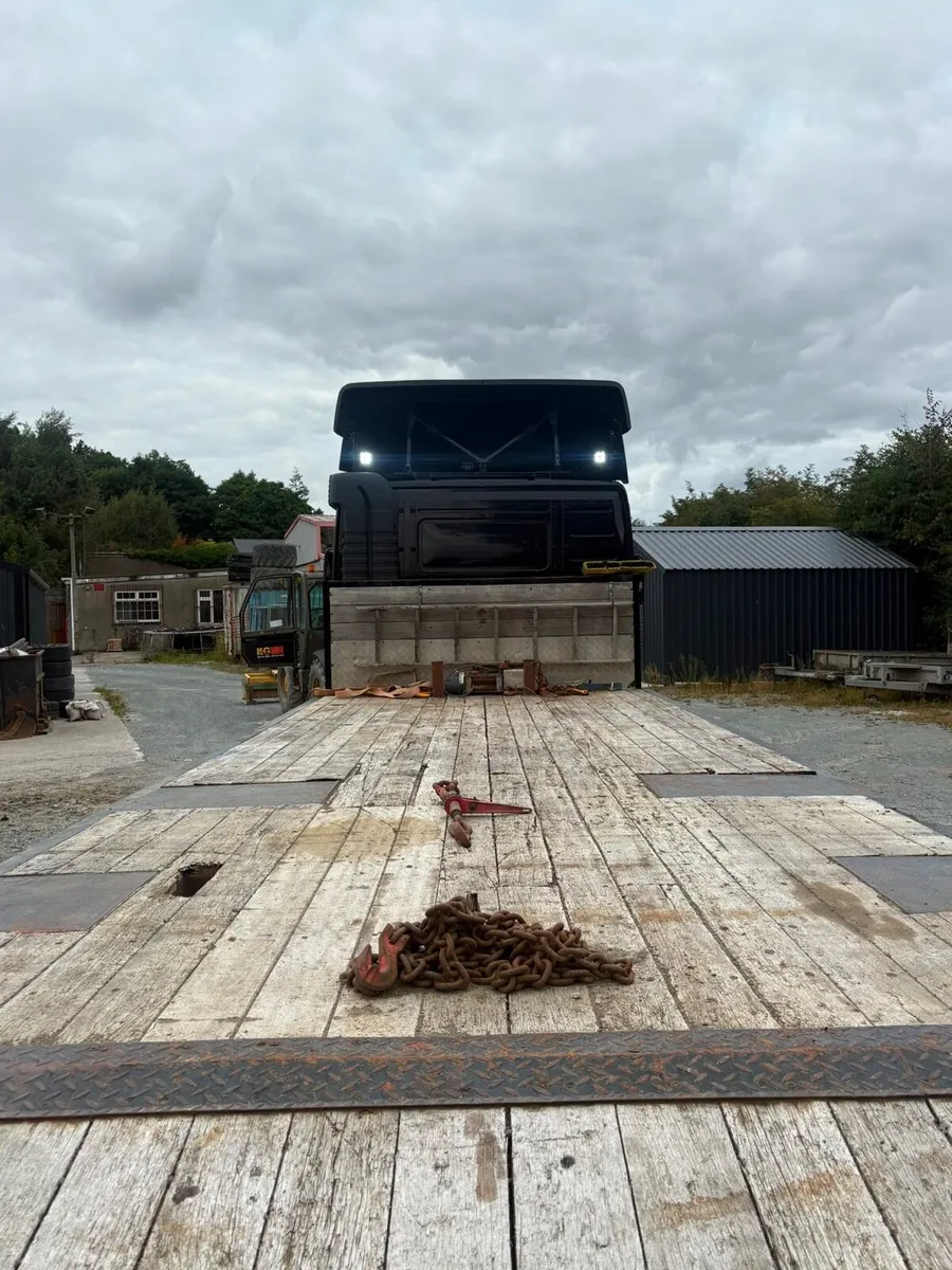 Volvo Beavertail - Image 3