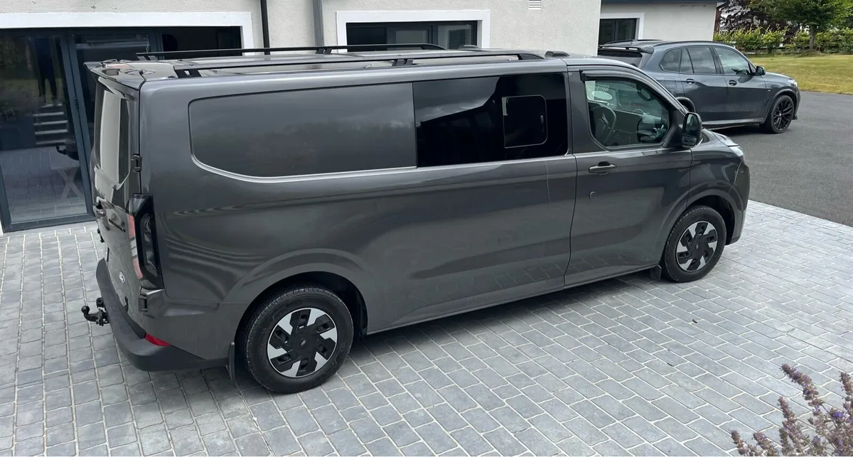 Ford transit crew cab - Image 3