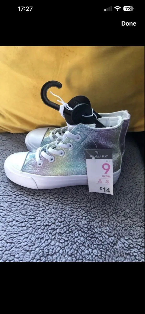 Girls new runner boots size 9 €8 - Image 2