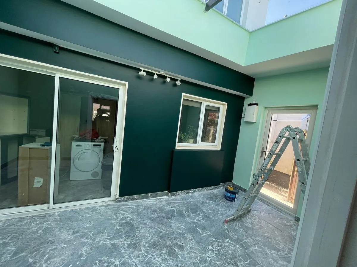 Painters and decorators available - Image 4