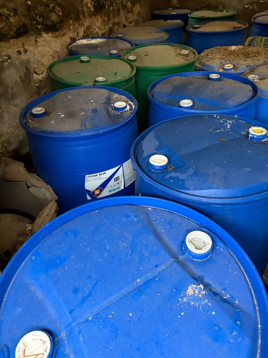 200l barrels
