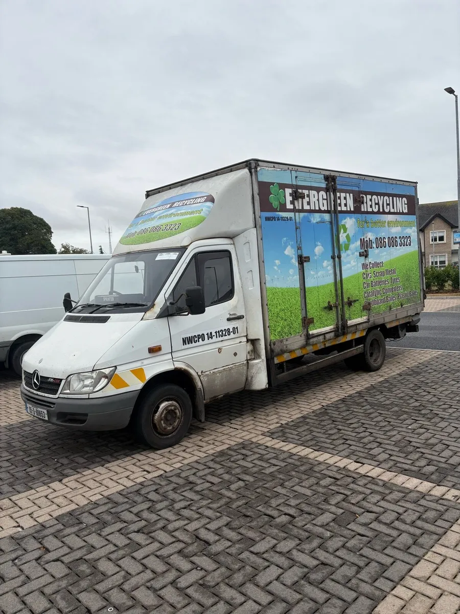 MERCEDES SPRINTER 2.7  5 CYLINDER BOX BODY - Image 2