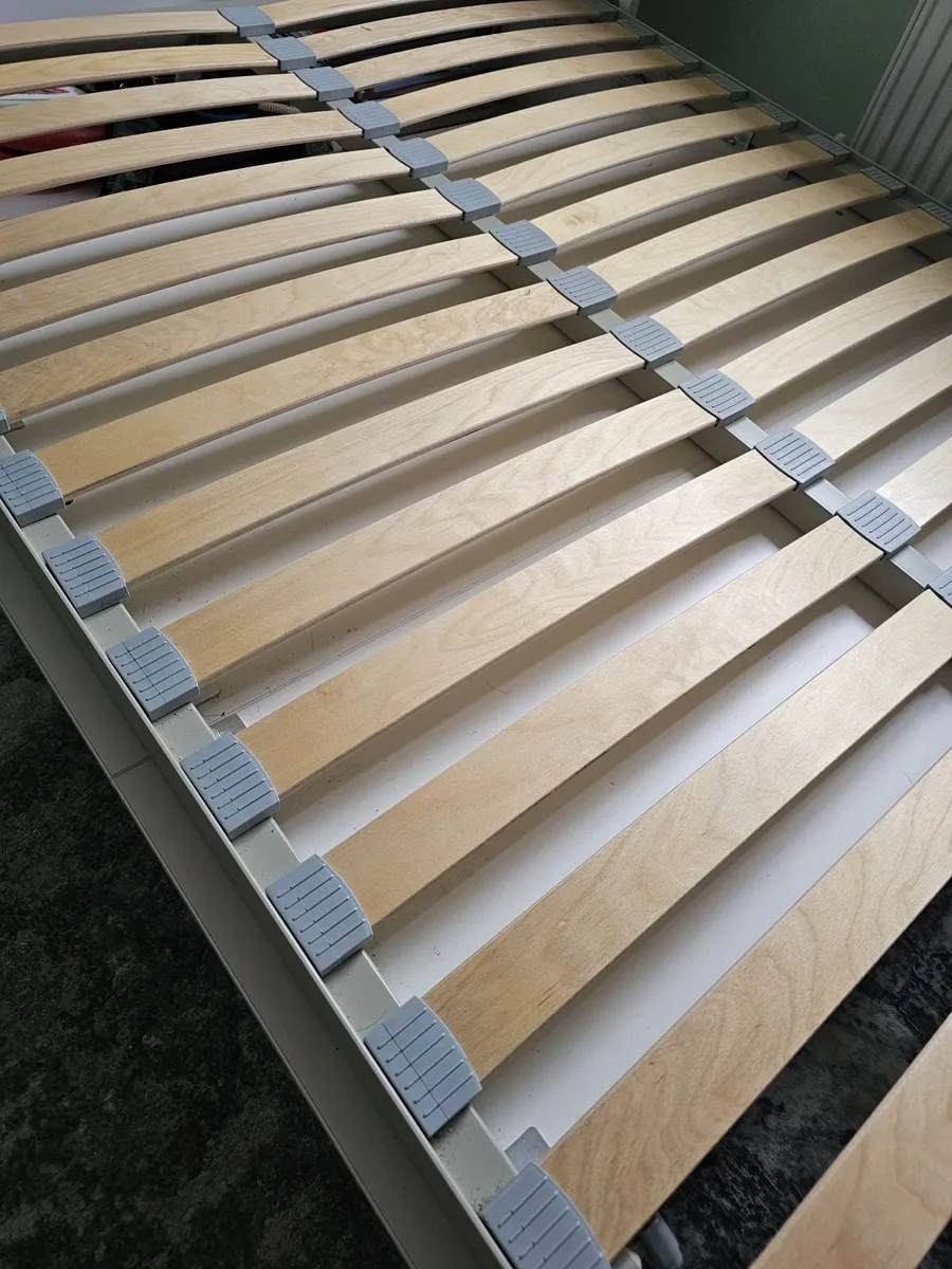 White High gloss wall bed - Image 3