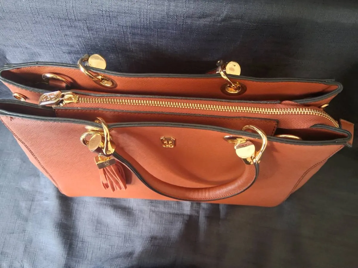 Tipperary Crystal Handbag - Image 4