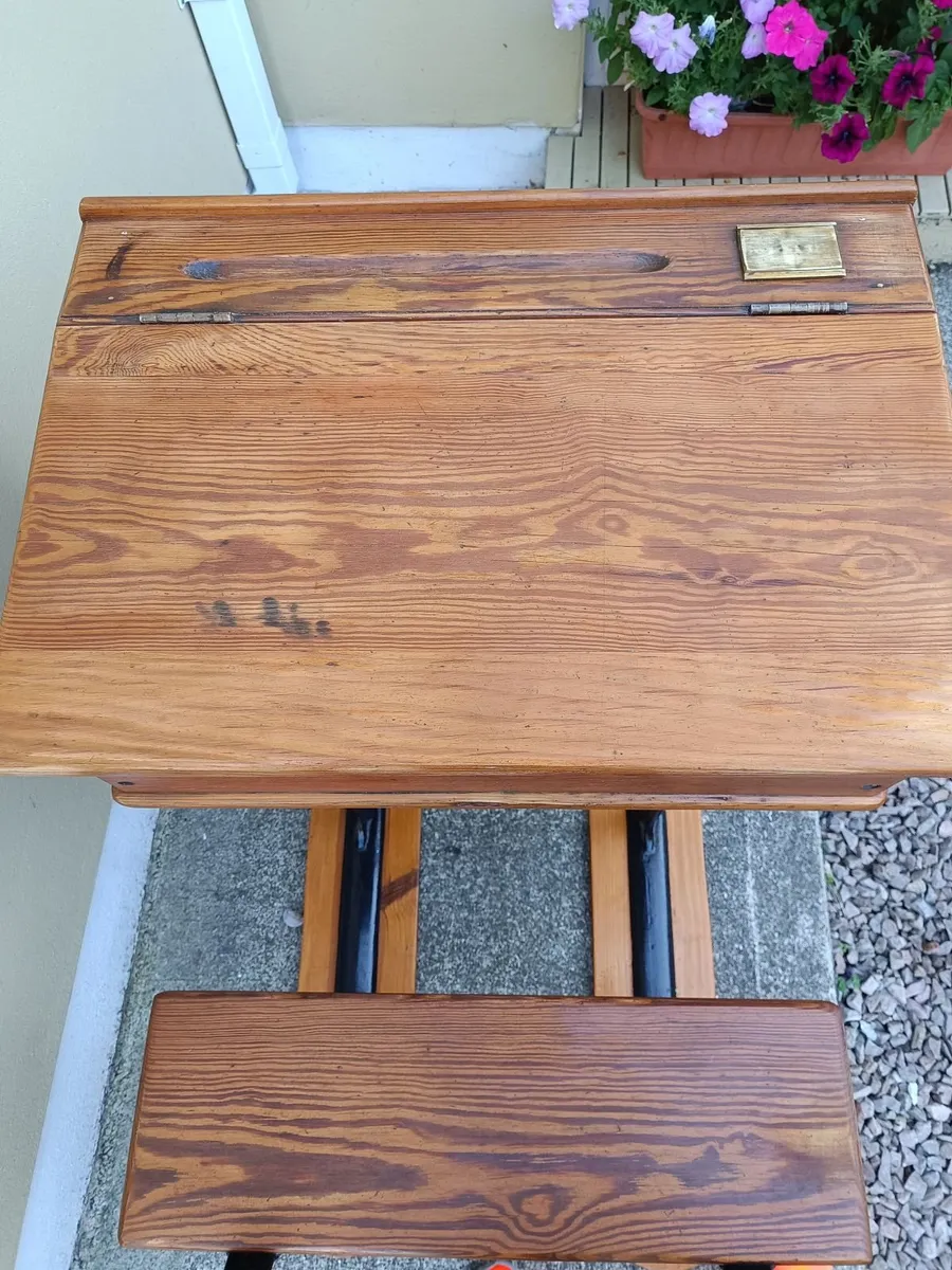 Restored Antique T.R. Scott & Co. Dublin School De - Image 2
