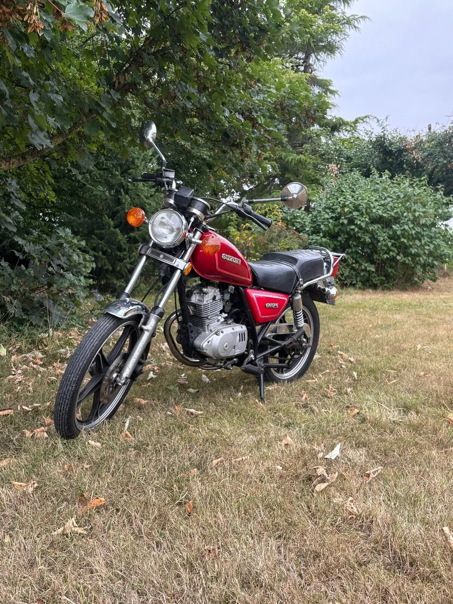 2003 Suzuki Gn 125 - Image 2