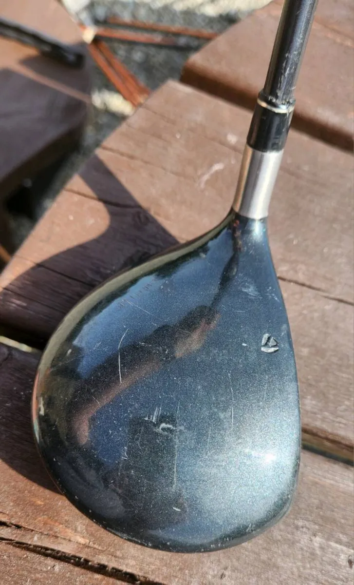 Taylormade 300 Ti, 10.5 degree driver, reg, 43.5" - Image 3