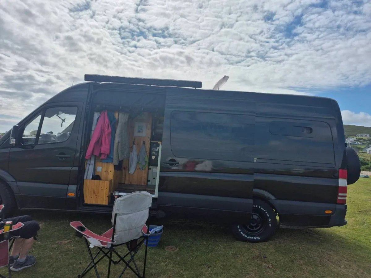 Campervan - Image 3