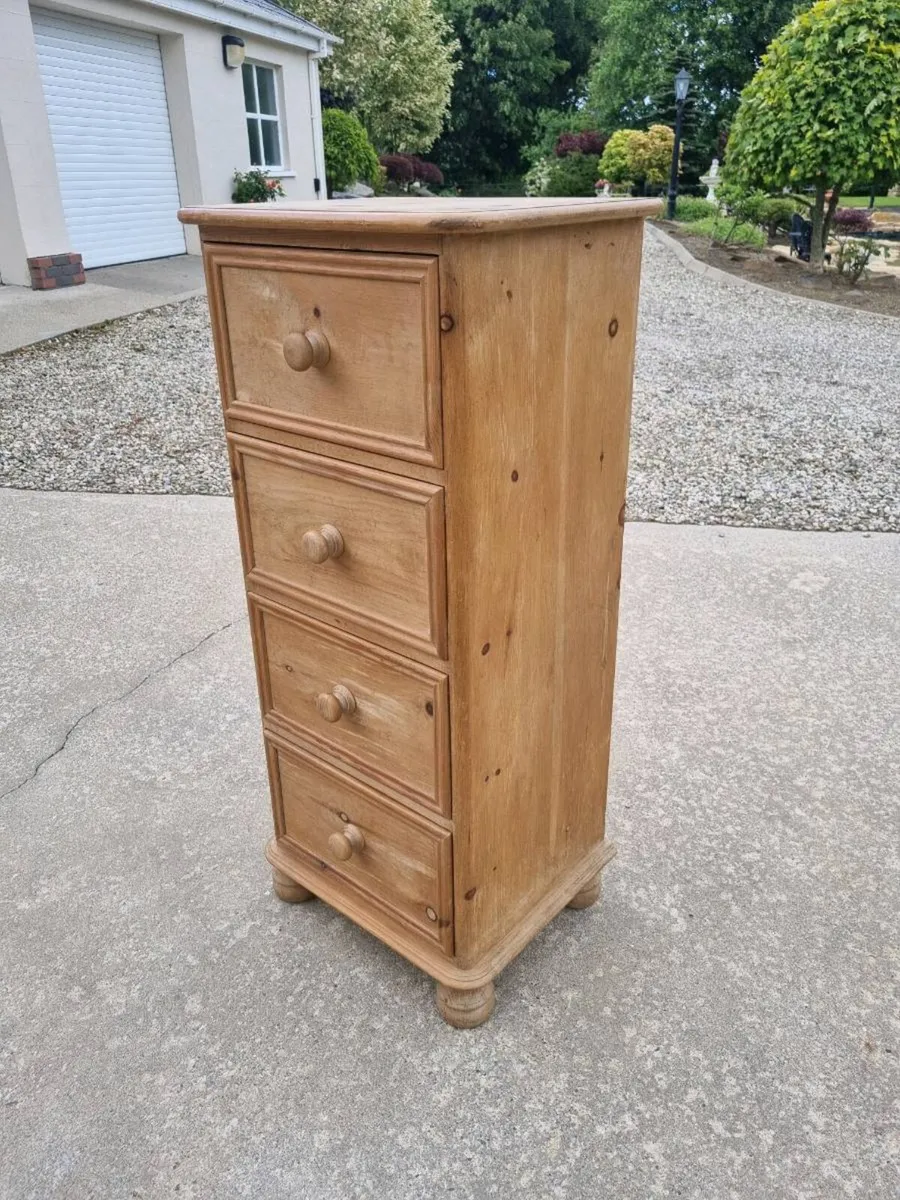 Keen Pine 4 Drawer Tallboy - Image 3