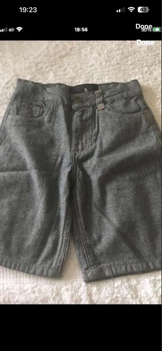 Boys BNWT shorts age 4/5 €10 - Image 1