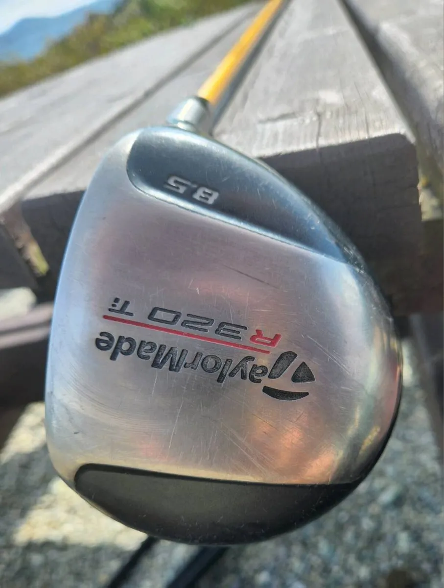 Taylormade R320 Ti, 8.5* S flex. 45" - Image 1