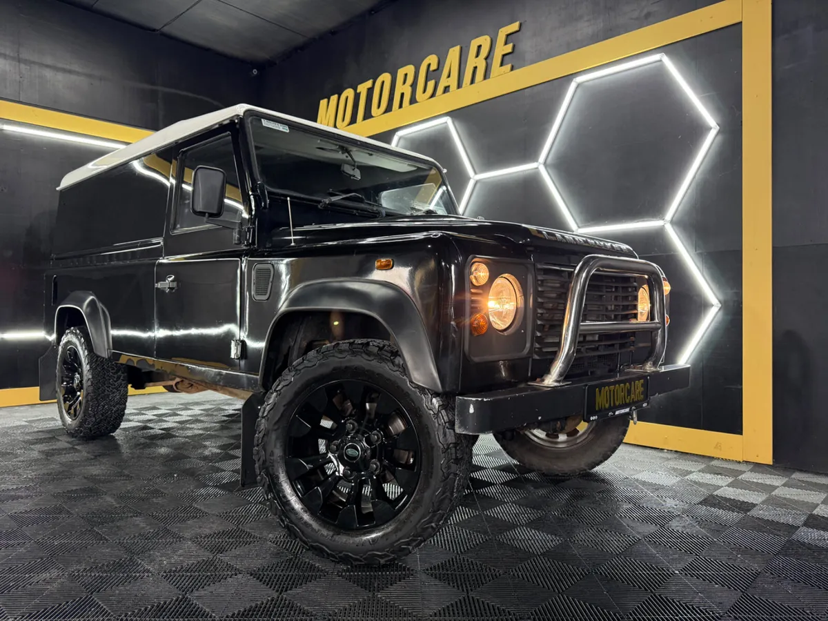 ◼️LAND ROVER DEFENDER 2.4 TDCI 90 2 SEATER◼️ - Image 3