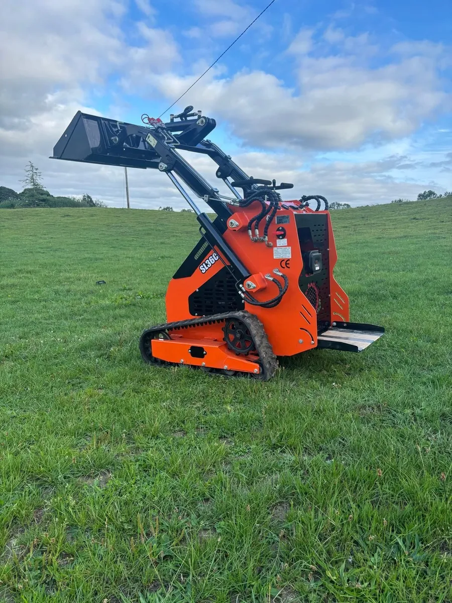 Mini Skid Steer Loader - Image 4