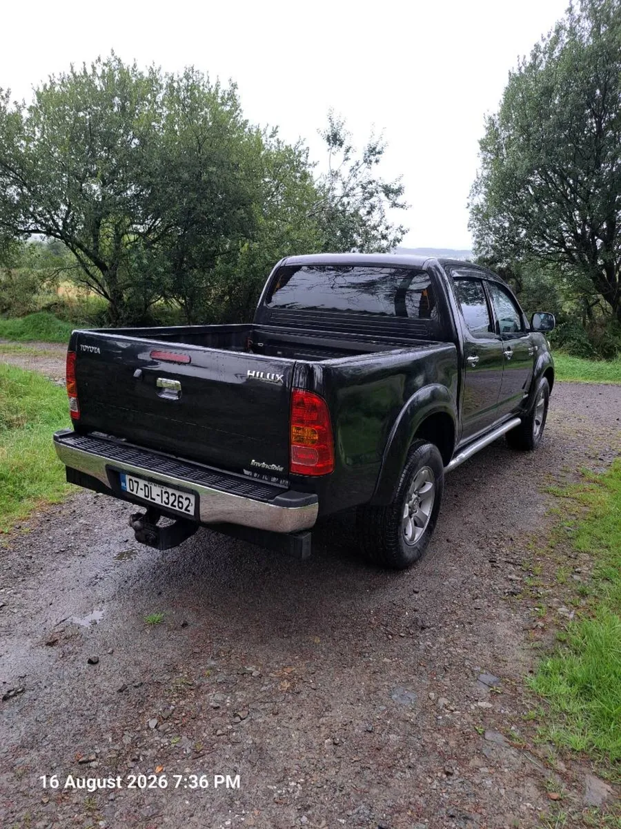 Toyota hilux 3.0d4d - Image 3