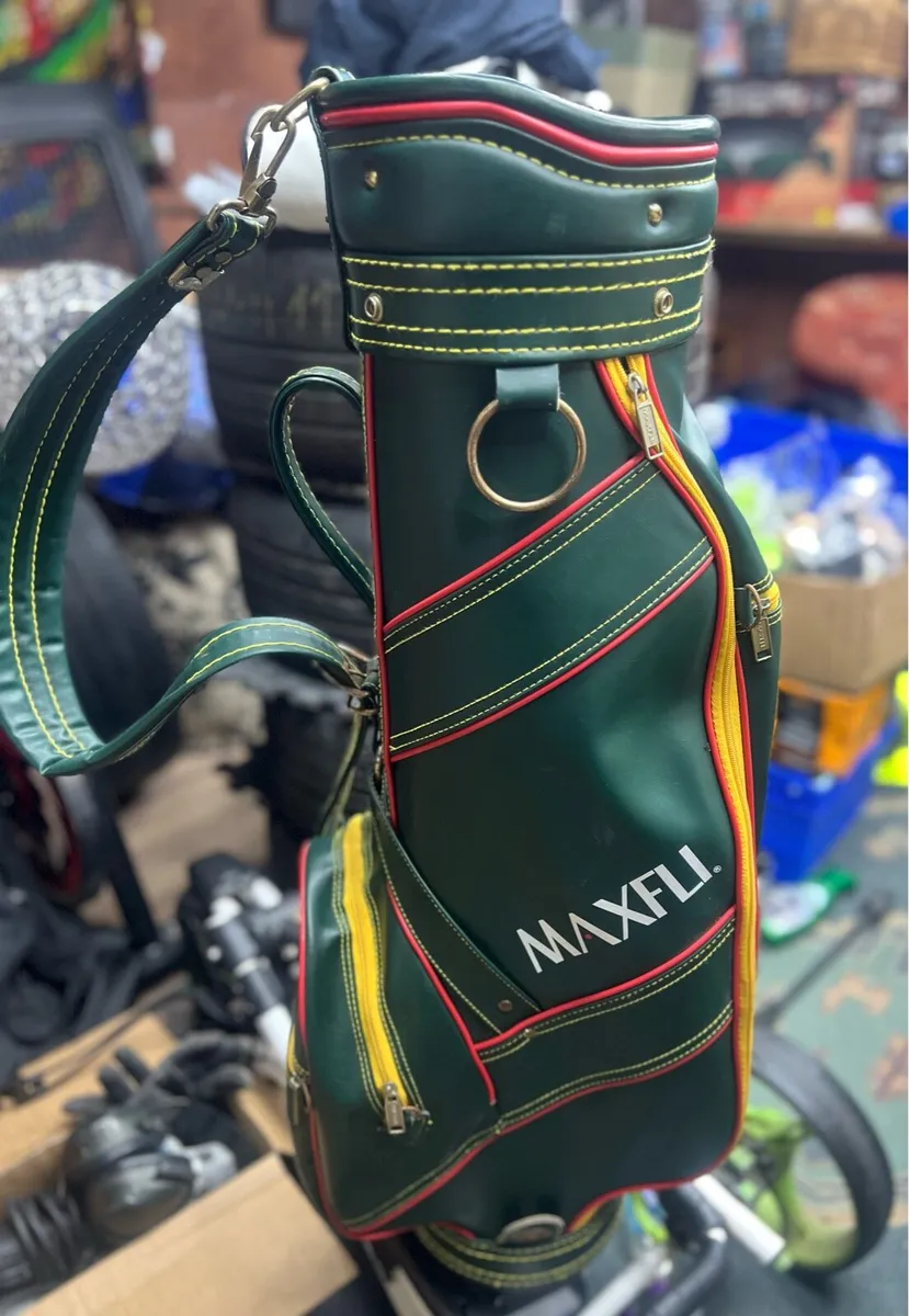 Maxfli Golf Bag - Image 1