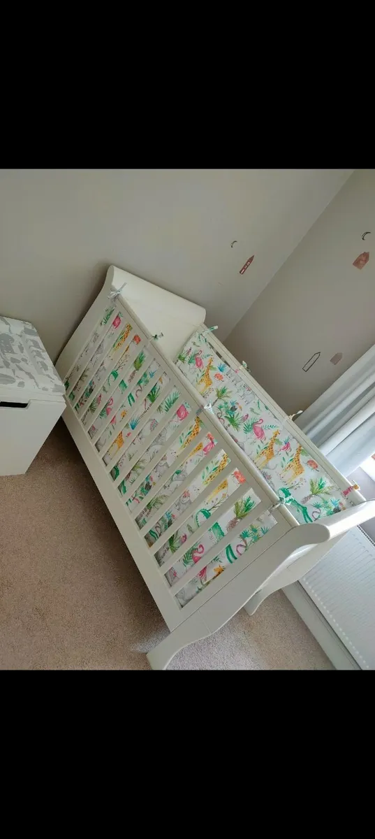Mamas and Papas Mia Cot - Image 2