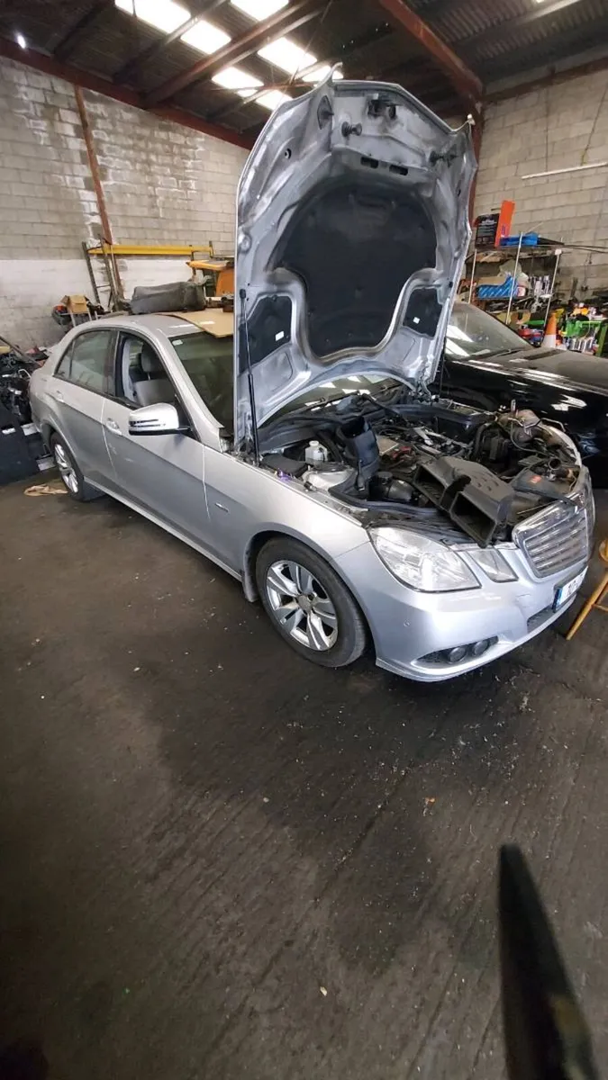 Car parts - Image 1