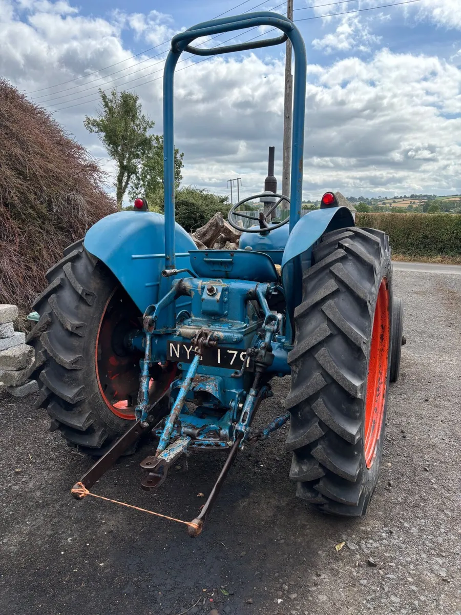 Tractor - Image 3