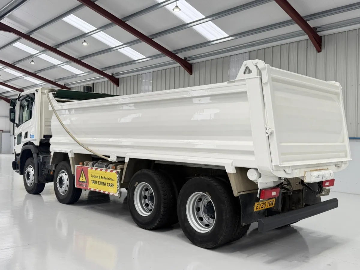 2020 SCANIA P370 XT TIPPER - Image 4
