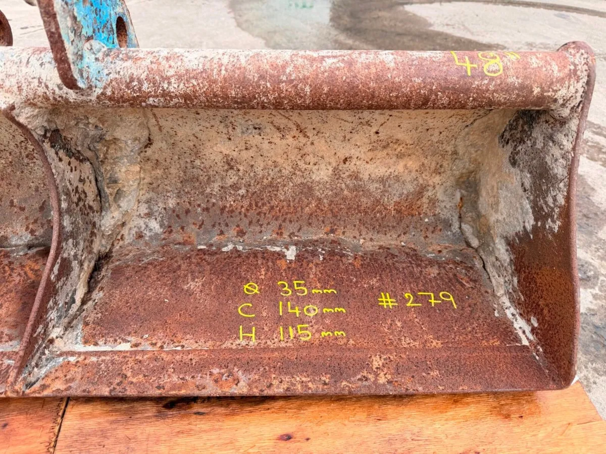 48"....3 ton mini digger grading bucket 35mm pins. - Image 4