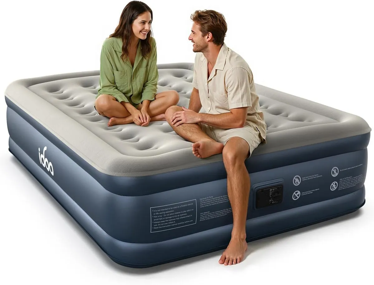 Inflatable Air Mattress Bed with Built - Image 1