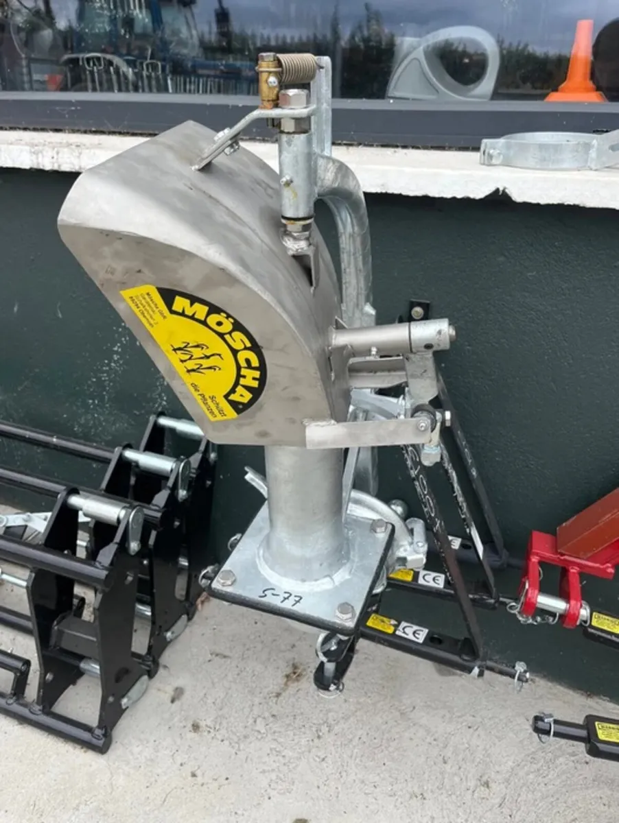 Möscha S-77 Swivel Distributor Complete Kit - Image 1