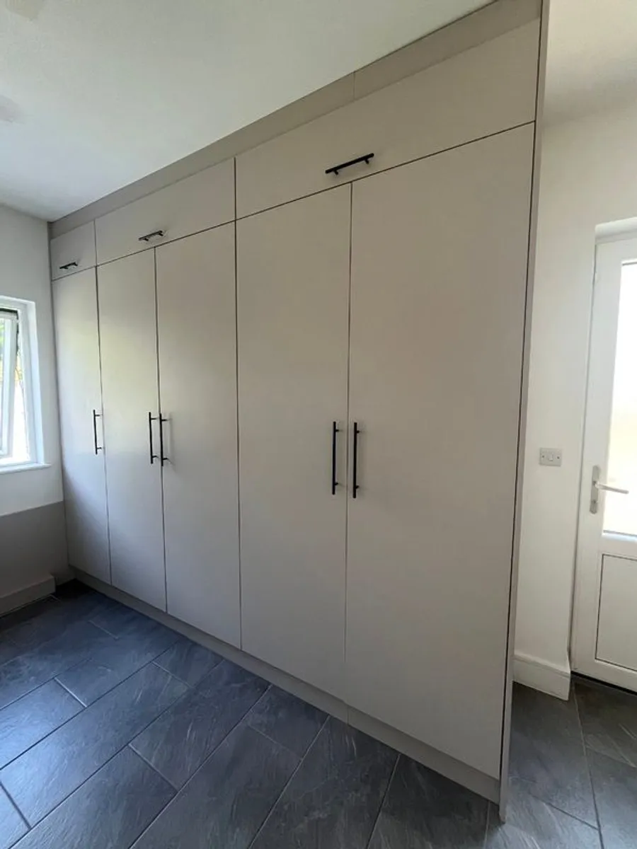 Kitchen/ utility - Image 2