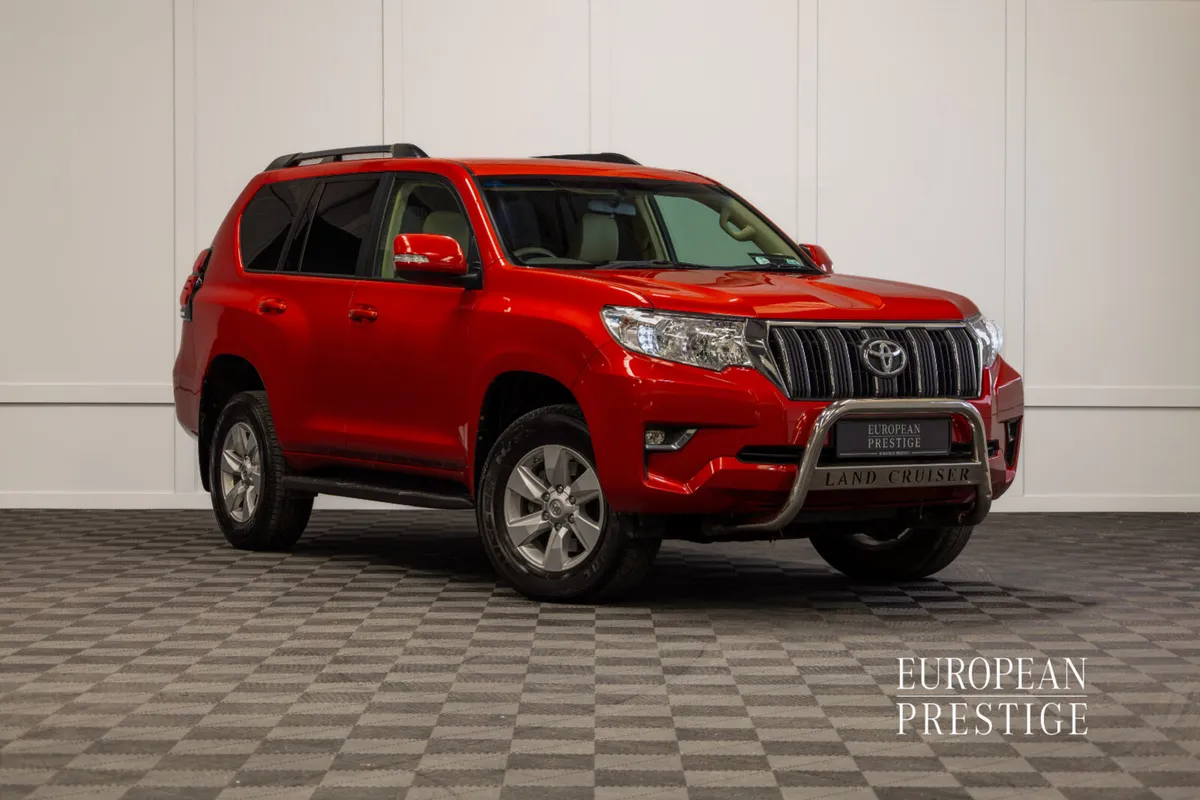 182 Toyota Land Cruiser Business 5 Seat N1 Crewcab - Image 1