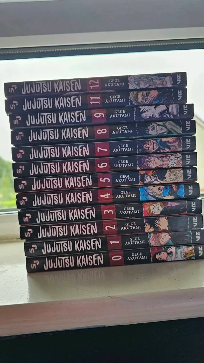 Jujutsu kaisen books 1-12 - Image 1