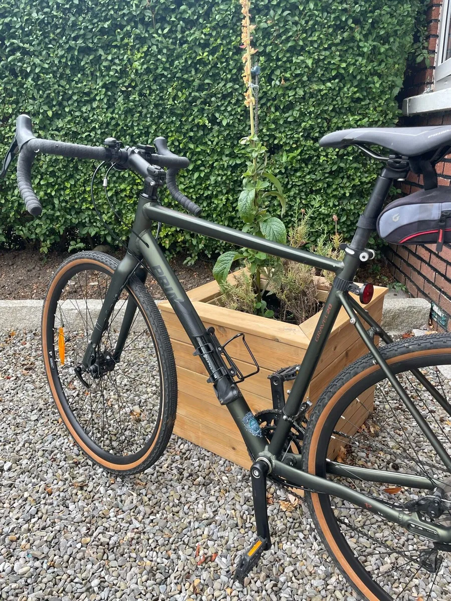 Gravel Bike - Image 2