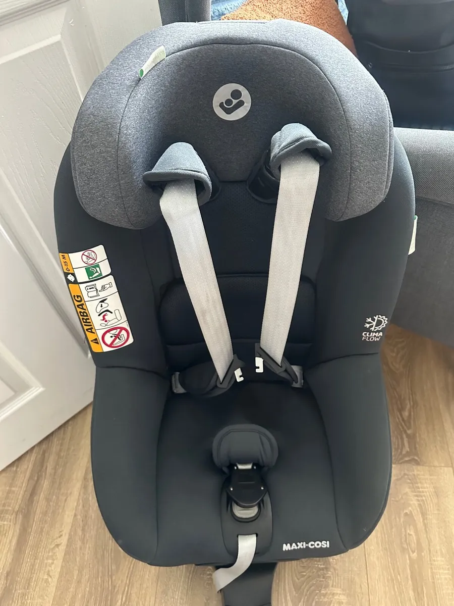 Maxi Cosi Mica Pro Eco ISize - Image 1