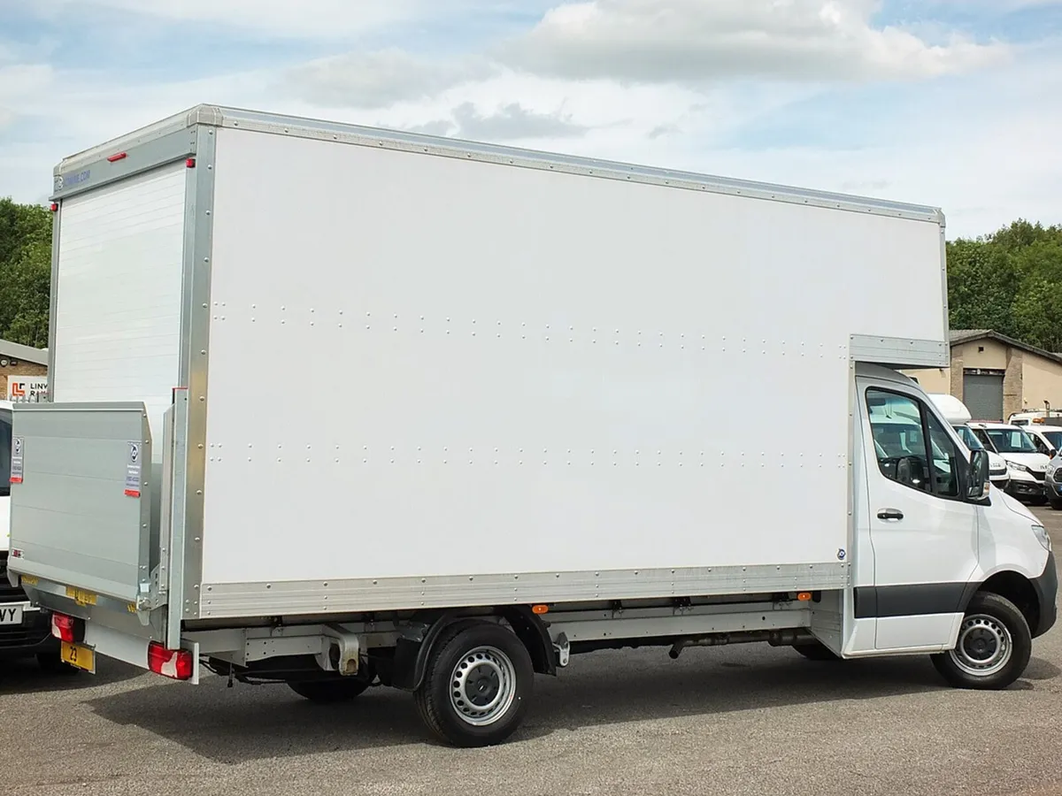 2023 Mercedes-Benz Sprinter Luton Box Van - Image 1