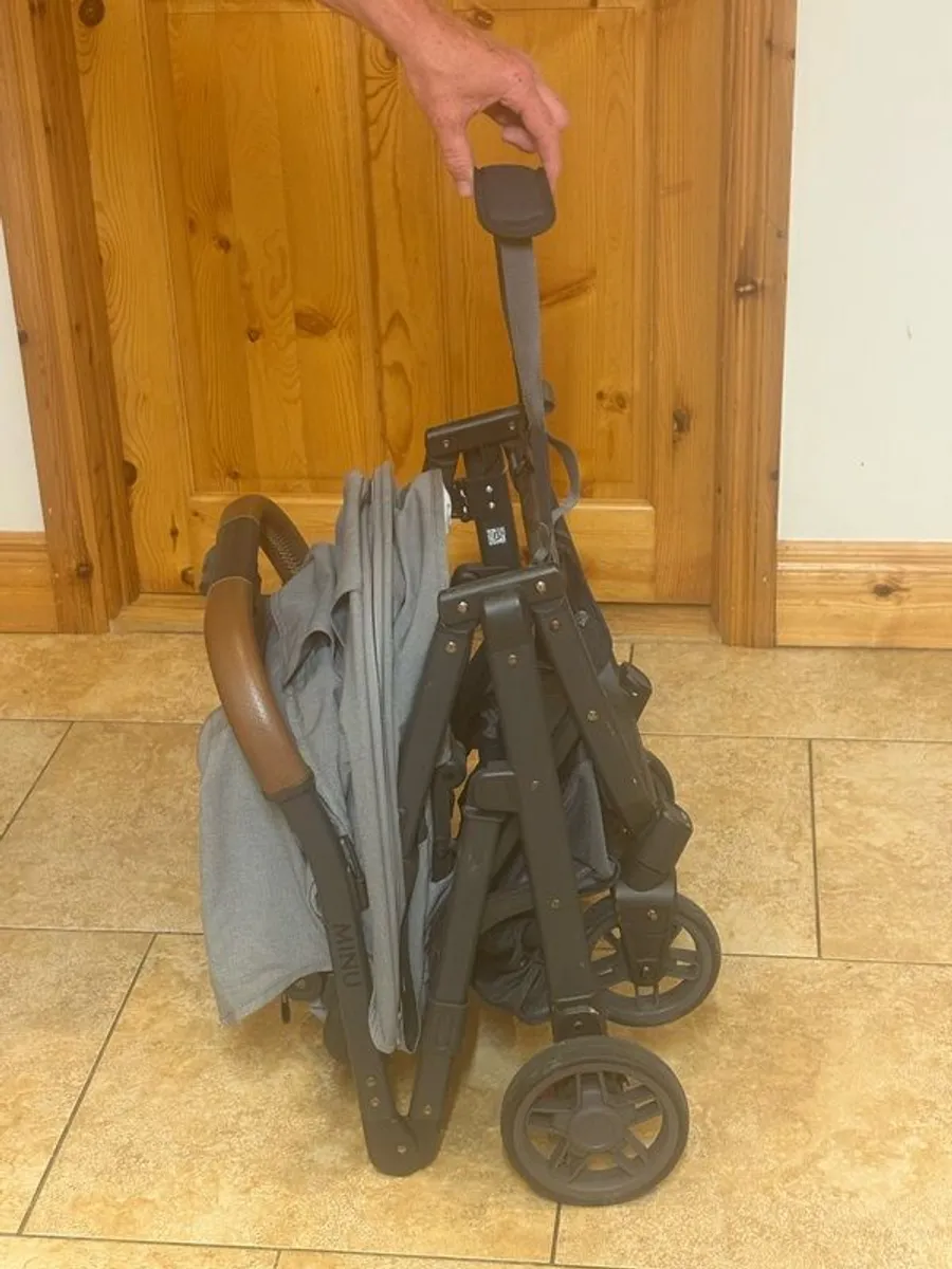 Uppababy Minu V2 Stroller (barely used) - Image 4