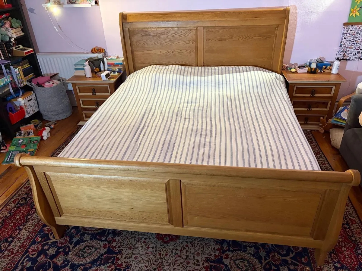 Super King bed frame with TEMPUR mattress included - Image 4