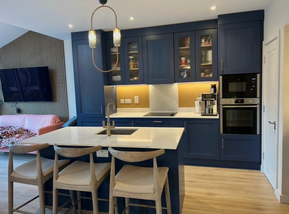 Entire Kitchen, countertops and appliances - Image 1