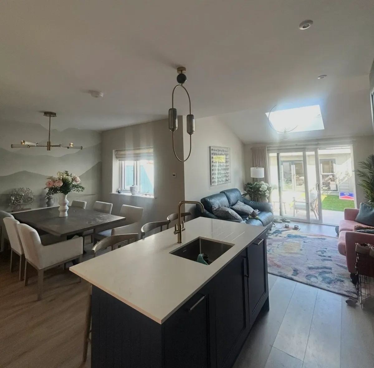Entire Kitchen - Image 4