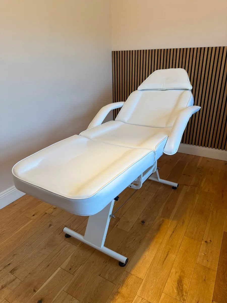 Massage/ Beauty Bed - Image 1