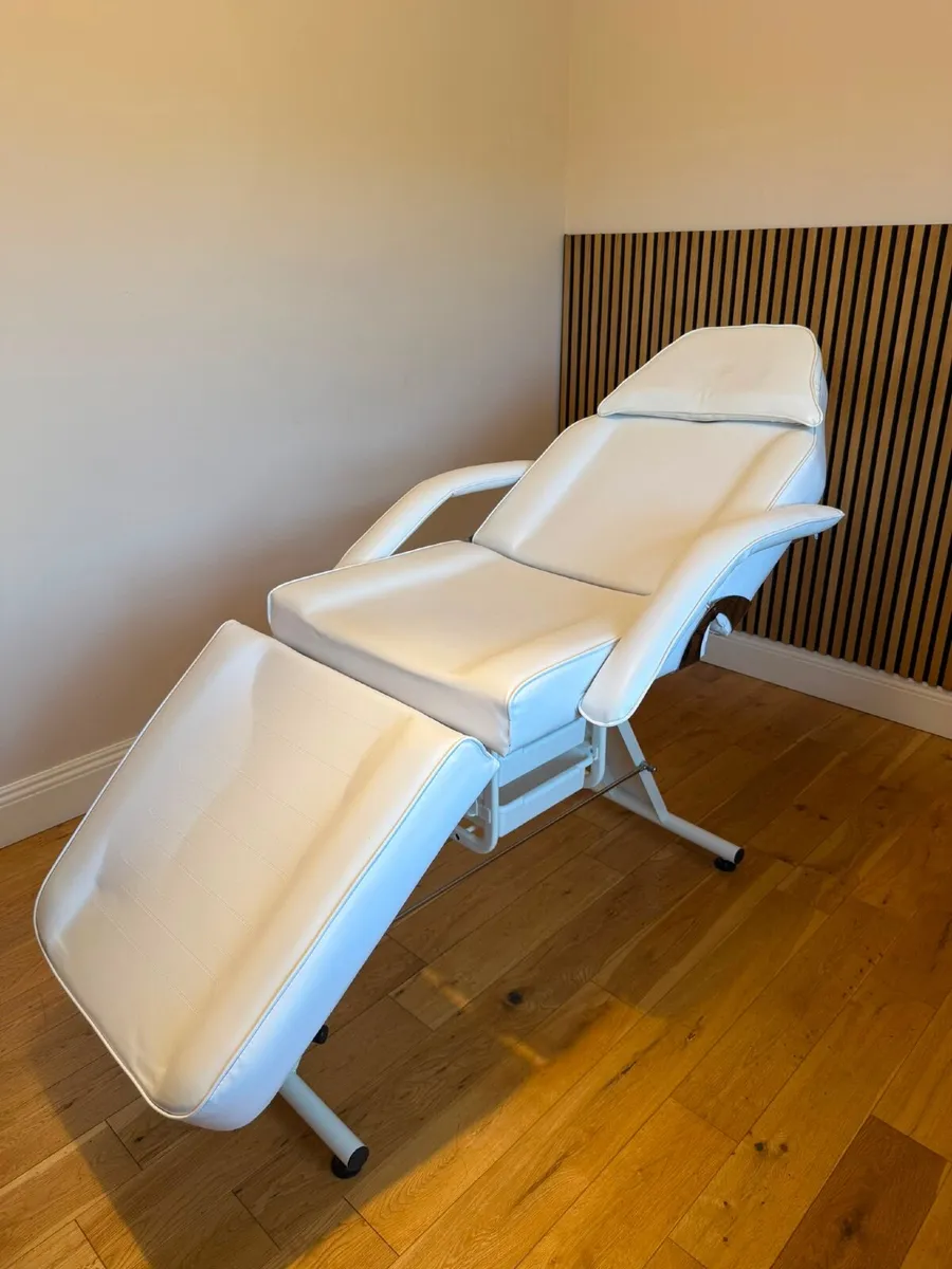 Massage/ Beauty Bed - Image 2